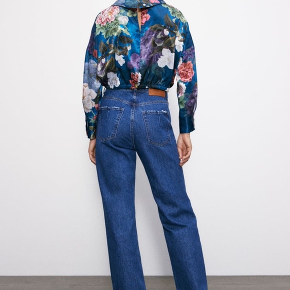 ZARA CROPPED PRINT BLOUSE SMALL - Picture 5 of 7